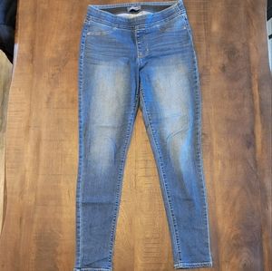 Old Navy Rockstar Jegging size 10